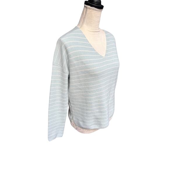 Carve Designs Zella Merino Wool Stripe 3/4 Sleeve V Neck Sweater Ice Stripe - S - Picture 3 of 7